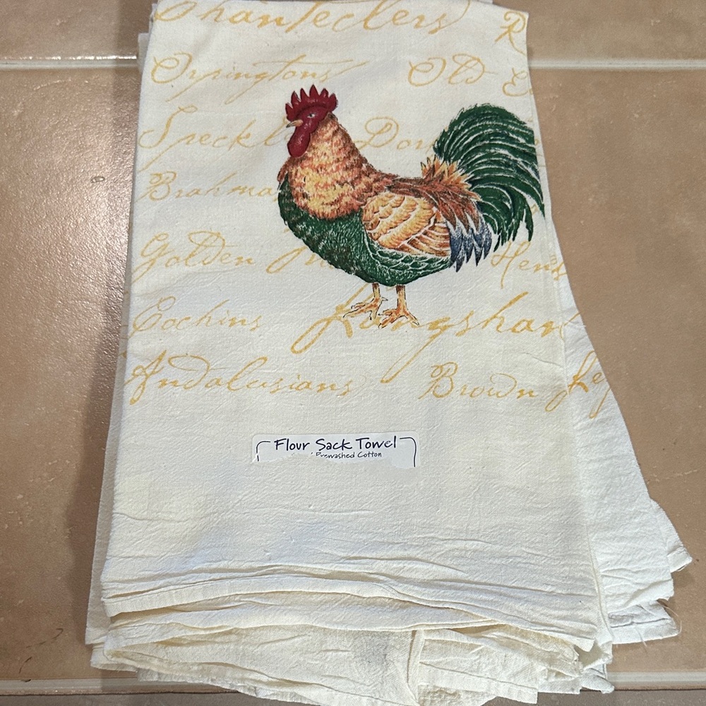 4 Rooster Flour Sack VTG Towels- Multicolor